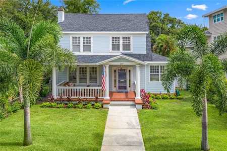 207 28th Ave N St. Petersburg, FL 33704