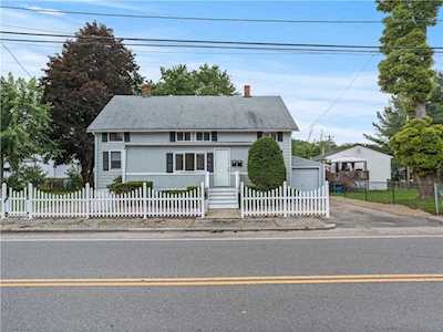 84 New London Ave West Warwick, RI 02893