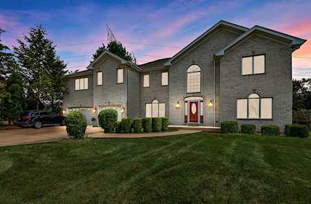 1848 Auburn Ave Naperville, IL 60565