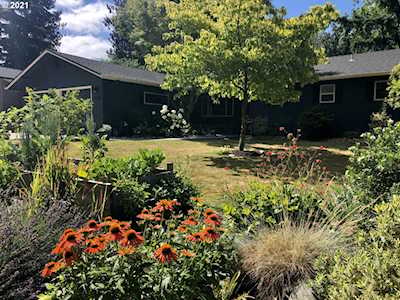12380 SW Westdale St Portland, OR 97225
