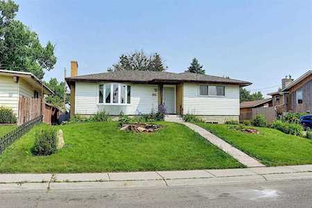84 Marbrooke Circle NE Calgary, AB T2A 2W6