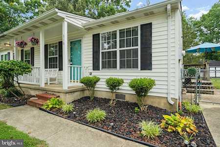 316 Frederick Dr La Plata, MD 20646