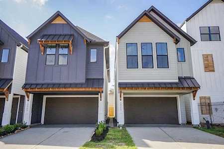 10905 Fire Creek Dr Houston, TX 77043