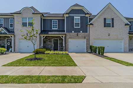 1727 Lone Jack Ln Murfreesboro, TN 37129