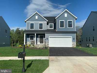 24816 Scarlet Maple Ct Aldie, VA 20105