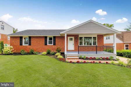 2811 Willoughby Rd Baltimore, MD 21234