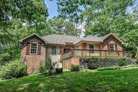 1367 Glossip Ave Highlandville, MO 65669