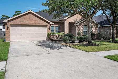 18102 Yellowstone Trl Humble, TX 77346