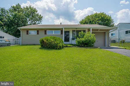 46 Midfield Rd New Castle, DE 19720