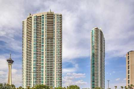 322 Karen Ave #901 Las Vegas, NV 89109