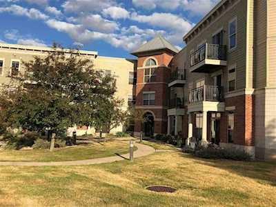 2581 Smiths Crossing #204 Sun Prairie, WI 53590