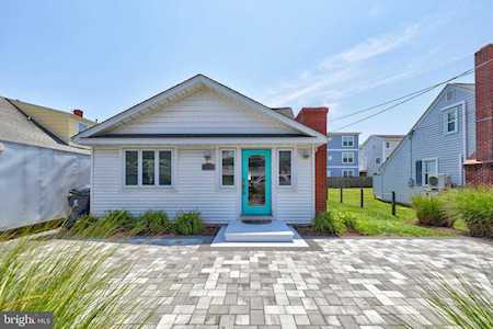 110 Clayton Street Dewey Beach, DE 19971