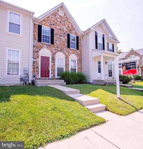 210 Goldsborough Dr Odenton, MD 21113