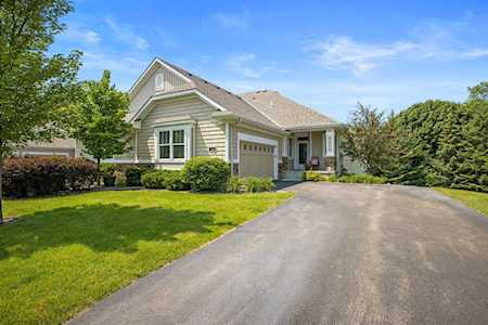 3591 Lemieux Circle Eagan, MN 55122
