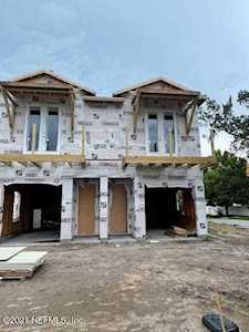 817 7th Ave Jacksonville Beach, FL 32250