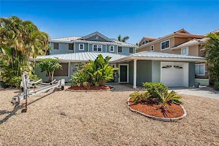 222 Bayside Dr Clearwater, FL 33767