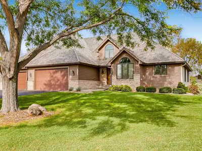 9151 Glen Edin Lane Brooklyn Park, MN 55443