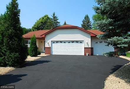 2637 Schletty Drive Little Canada, MN 55117