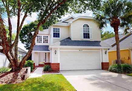 5117 Sterling Manor Dr Tampa, FL 33647