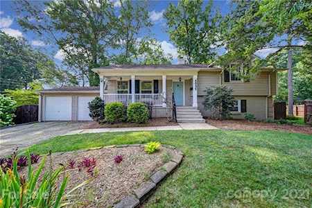 5037 White Oak Rd Charlotte, NC 28210