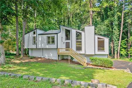 2040 John Dodgen Way Marietta, GA 30062