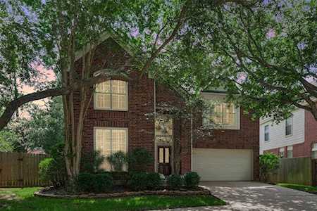 2518 Creek Bluff Ln Missouri City, TX 77459
