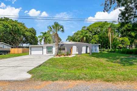 2767 Belle Haven Dr Clearwater, FL 33763