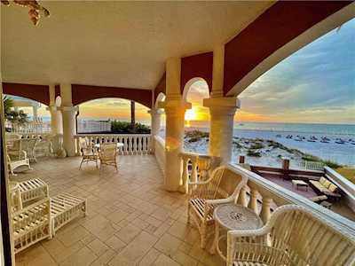 3800 Gulf Blvd #2 St Pete Beach, FL 33706