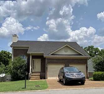5264 Village Way Nashville, TN 37211