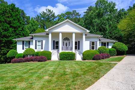 885 Brookfield Parkway Roswell, GA 30075