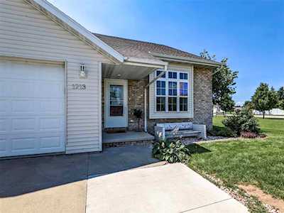 1213 Saunders Rd Kaukauna, WI 54130
