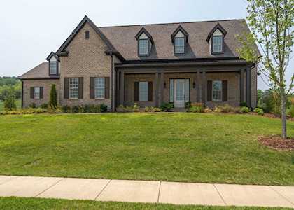 6817 Chatterton Dr College Grove, TN 37046