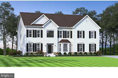 1094 Charleston Circle Dover, DE 19904
