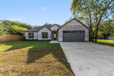 206 S Murray Street Mckinney, TX 75069