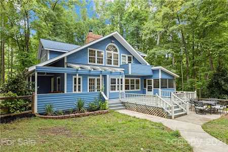 6125 Indian Brook Dr Matthews, NC 28104