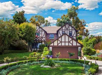 2925 N Palos Verdes Dr Palos Verdes Estates, CA 90274