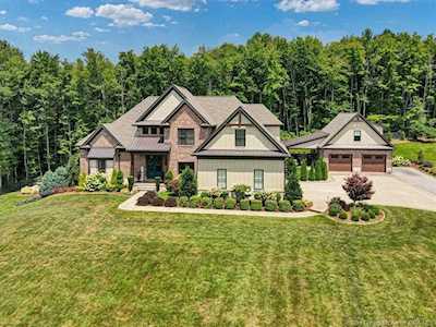 4798 Buck Creek Rd Floyds Knobs, IN 47119