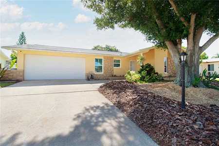 1539 Santa Clara Dr Dunedin, FL 34698