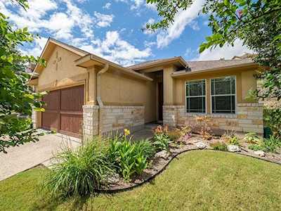 25 Green Terrace CV Lakeway, TX 78734
