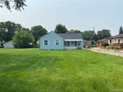 3648 Mildred Ave Rochester Hills, MI 48309