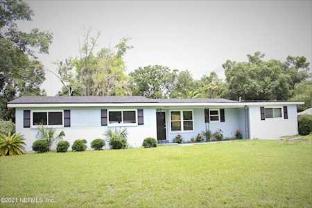 8146 Santillo Dr Jacksonville, FL 32217