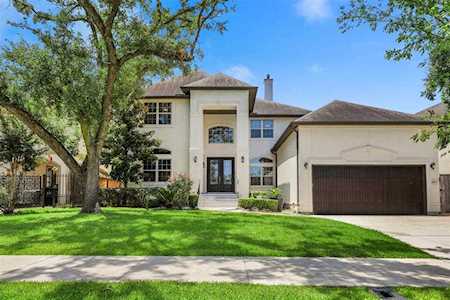 4025 Glenshire St Houston, TX 77025