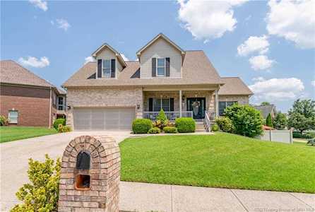 1003 Adams Creek Dr Sellersburg, IN 47172