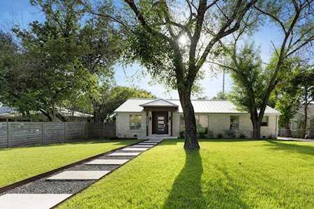 2412 Hartford RD Austin, TX 78703