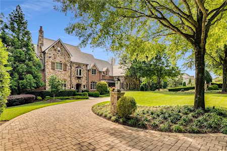 13940 Haystack Ln Alpharetta, GA 30004