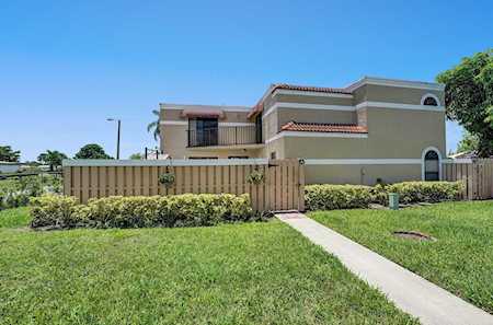 3650 Village Drive #A Delray Beach, FL 33445