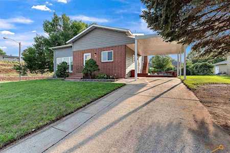 109 N 48th Rapid City, SD 57702