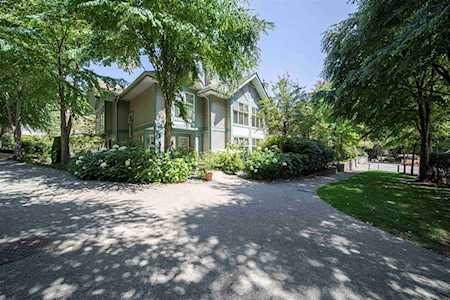 65 Foxwood Drive #68 Port Moody, BC V3H 4Z5