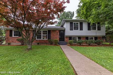 9218 Tangley Ln Louisville, KY 40242