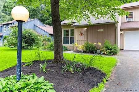 255 Thimbleberry Rd Malta, NY 12020